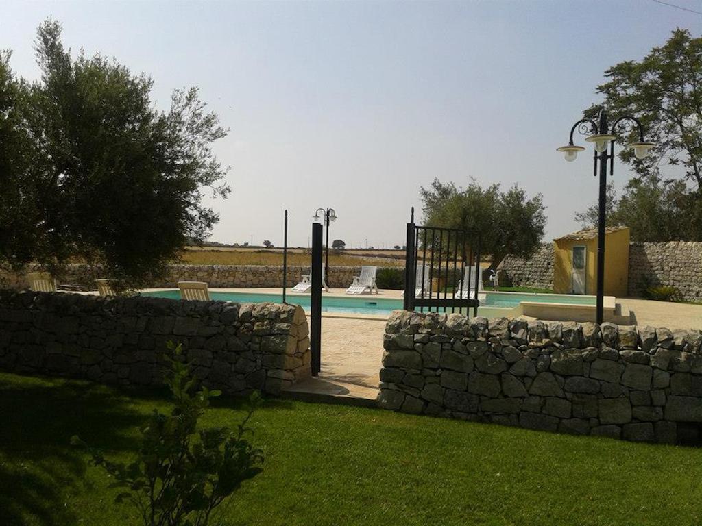 Oasi Di Cava Ispica Villa Pietre Nere San Zagaria Eksteriør billede