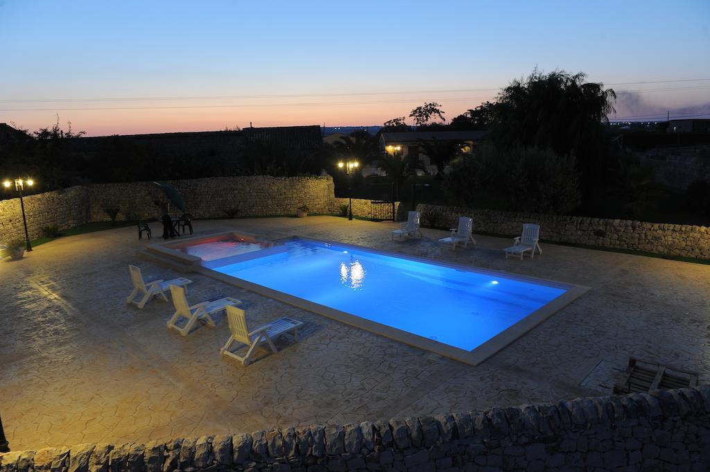 Oasi Di Cava Ispica Villa Pietre Nere San Zagaria Eksteriør billede