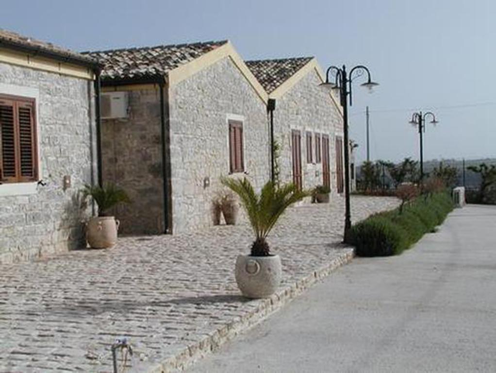 Oasi Di Cava Ispica Villa Pietre Nere San Zagaria Eksteriør billede