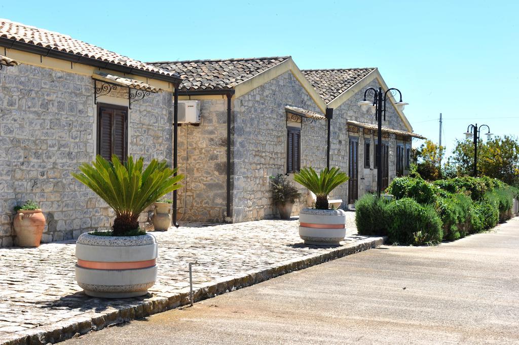 Oasi Di Cava Ispica Villa Pietre Nere San Zagaria Eksteriør billede