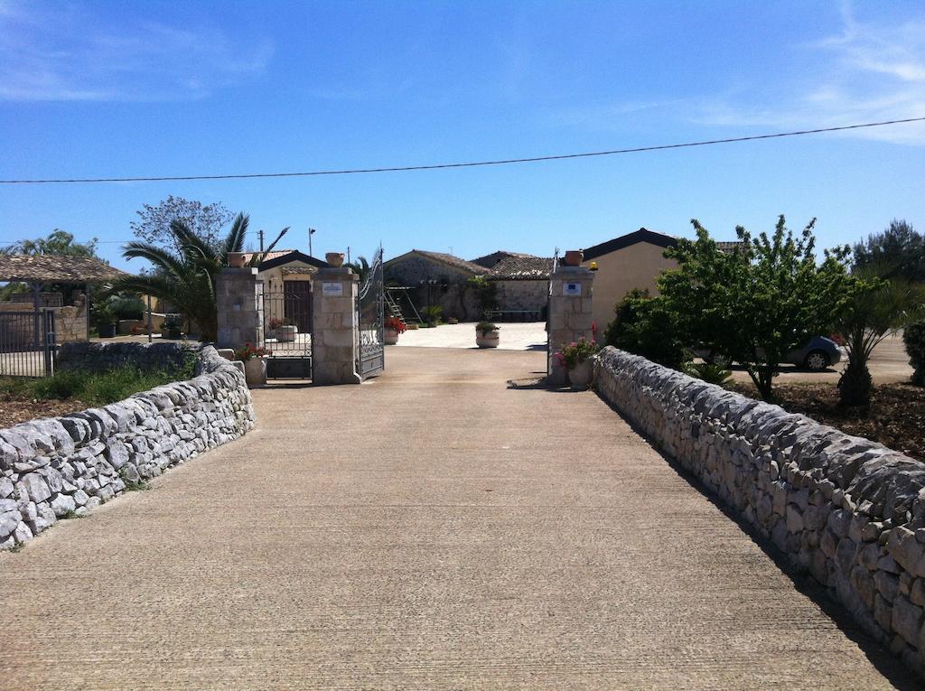 Oasi Di Cava Ispica Villa Pietre Nere San Zagaria Eksteriør billede